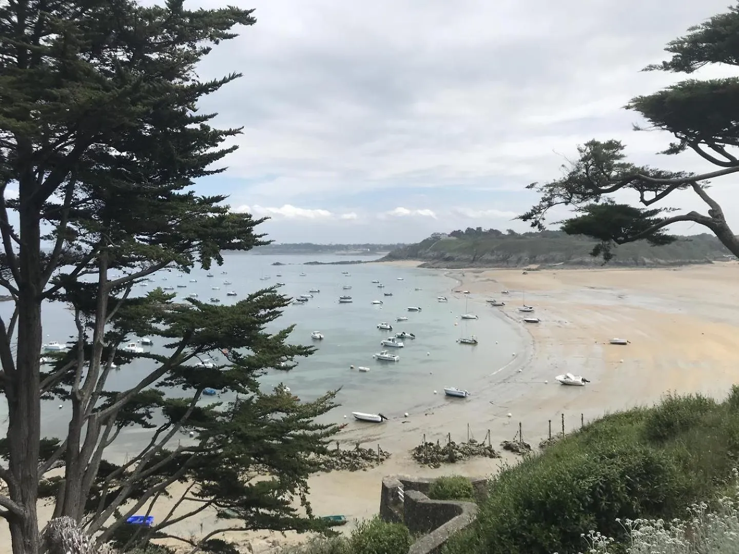 Beaussais Sur MerPavao别墅 法国